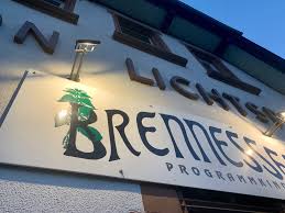 Die Brennnessel zwischen den Jahren